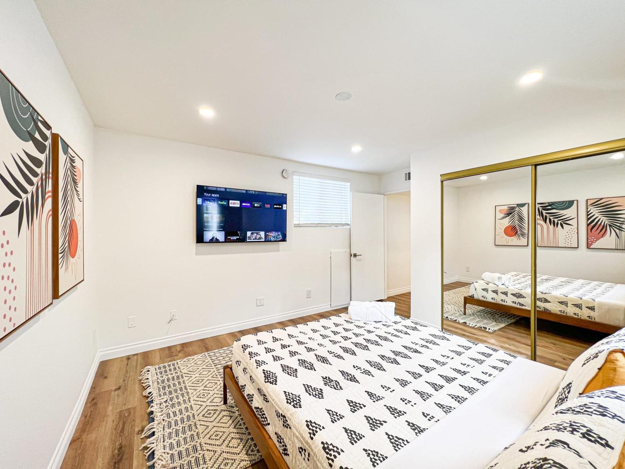 Casa de férias Comfy 2-bedroom In Hollywood Los Angeles