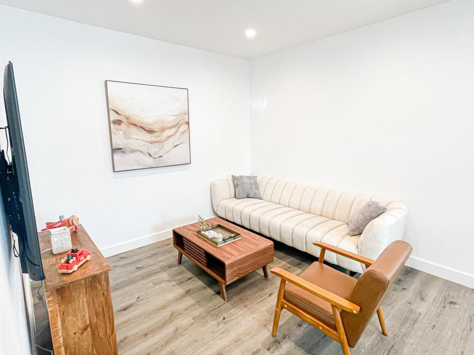 Cozy Habitat Los Angeles