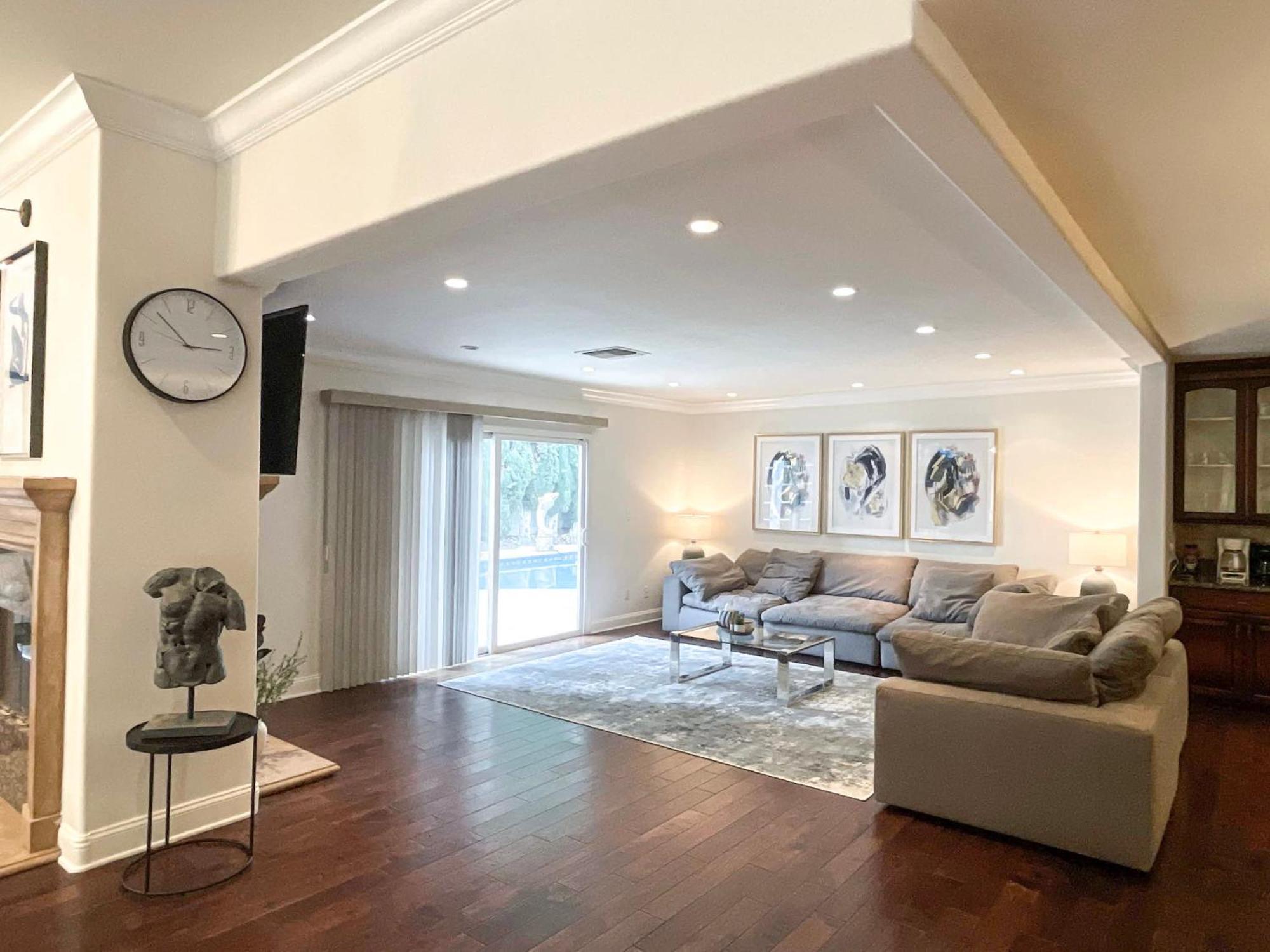 The Ultimate Escape - Enc-bre * Los Angeles