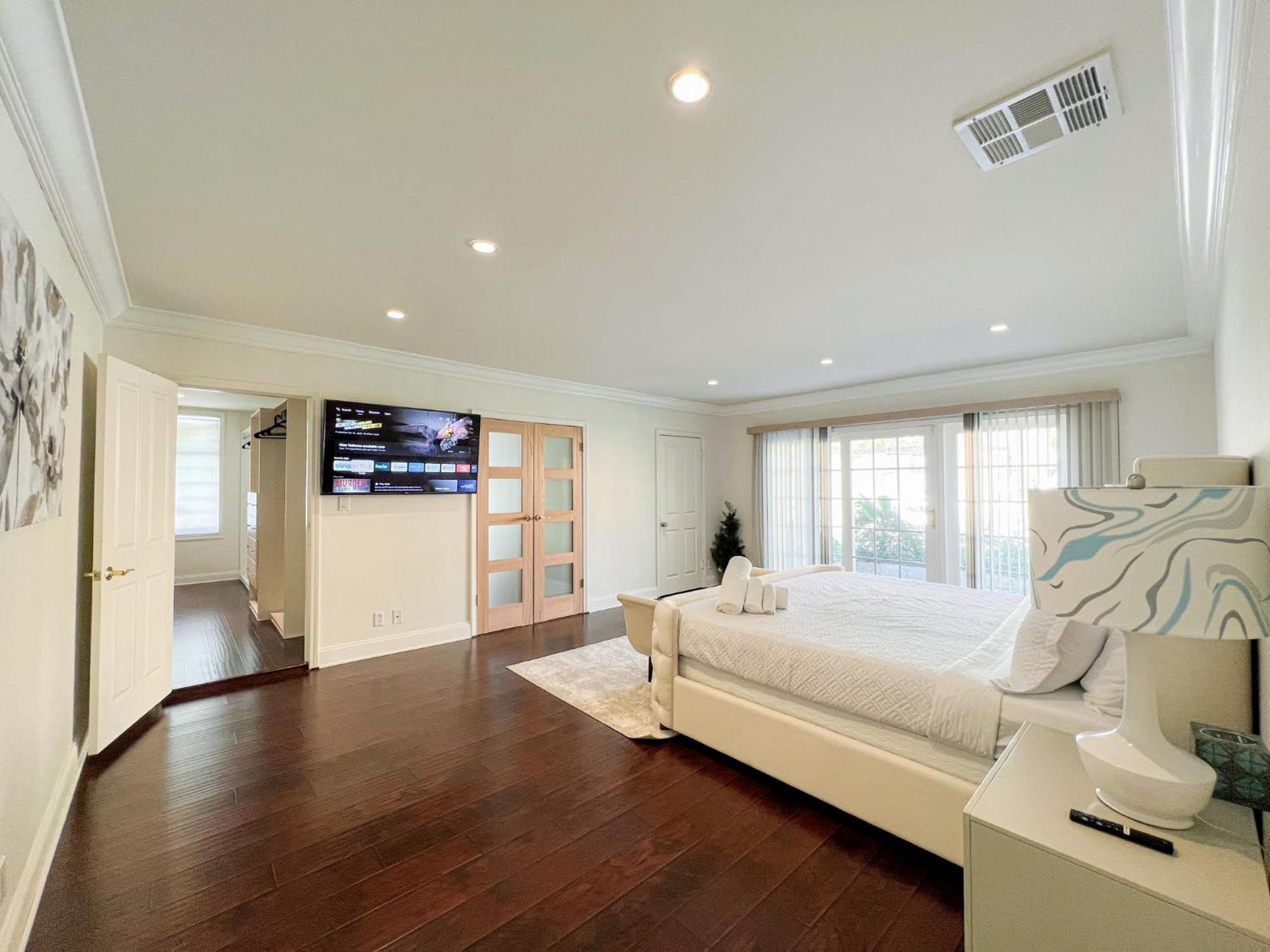 The Ultimate Escape - Enc-bre * Los Angeles