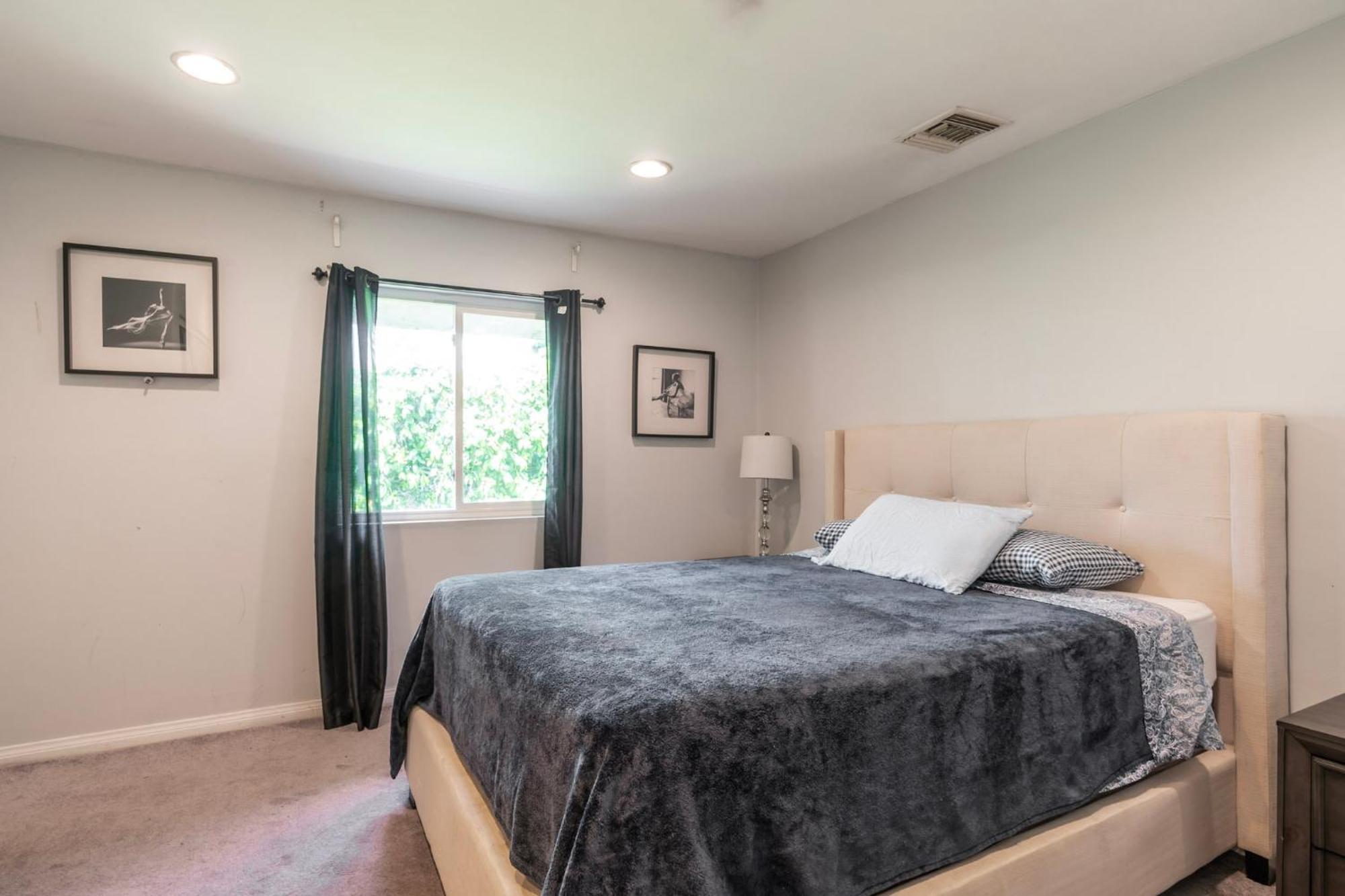 Charming Duplex In Sherman Oaks * Los Angeles