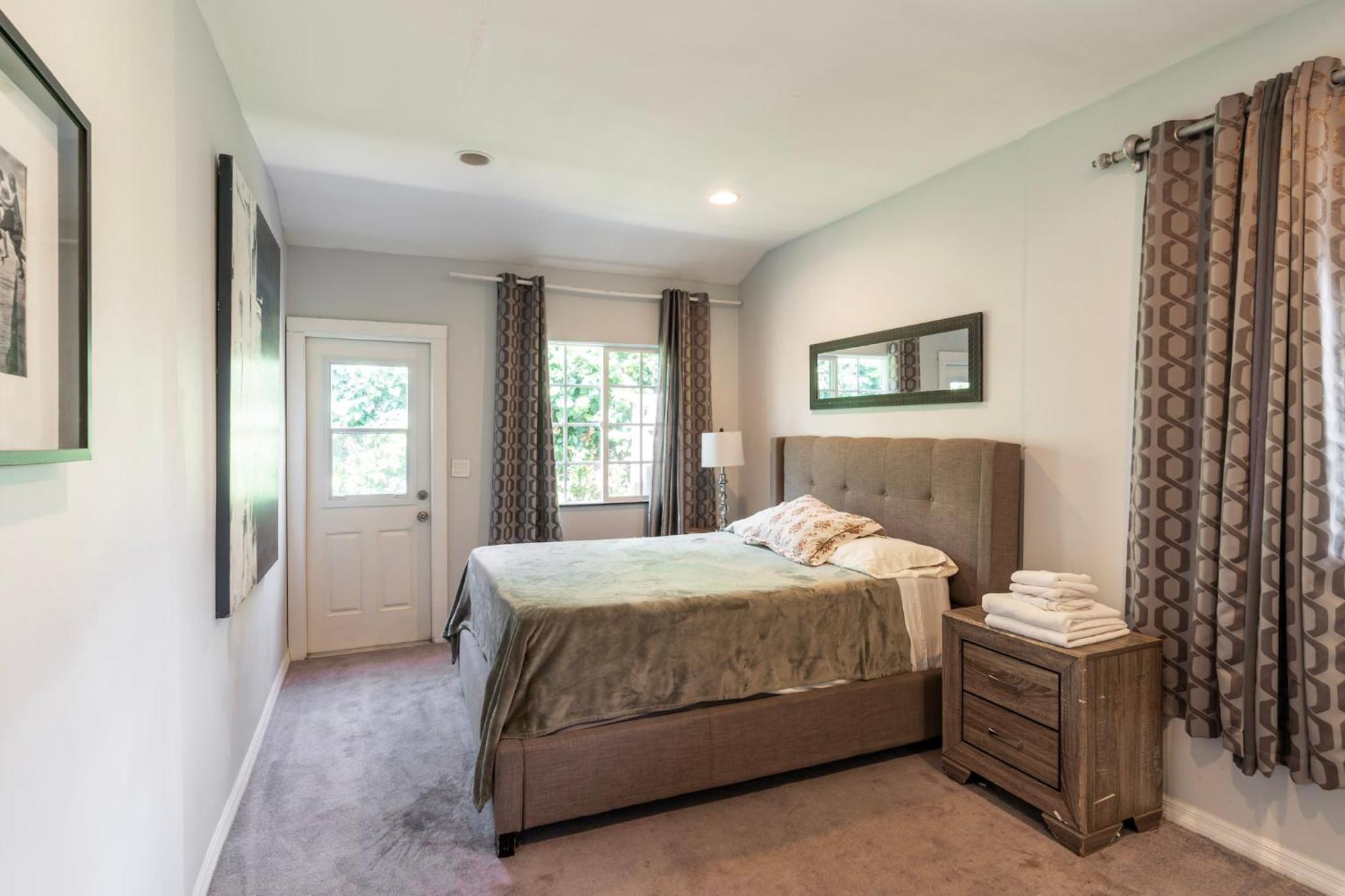 Holiday home Charming Duplex In Sherman Oaks