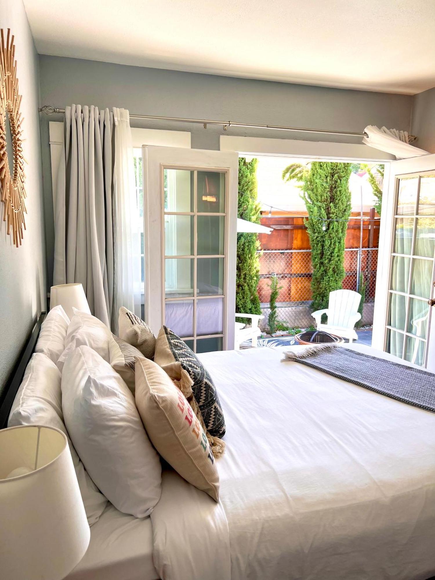 Holiday home Hollywood House With Parking - Walk To Attractions
