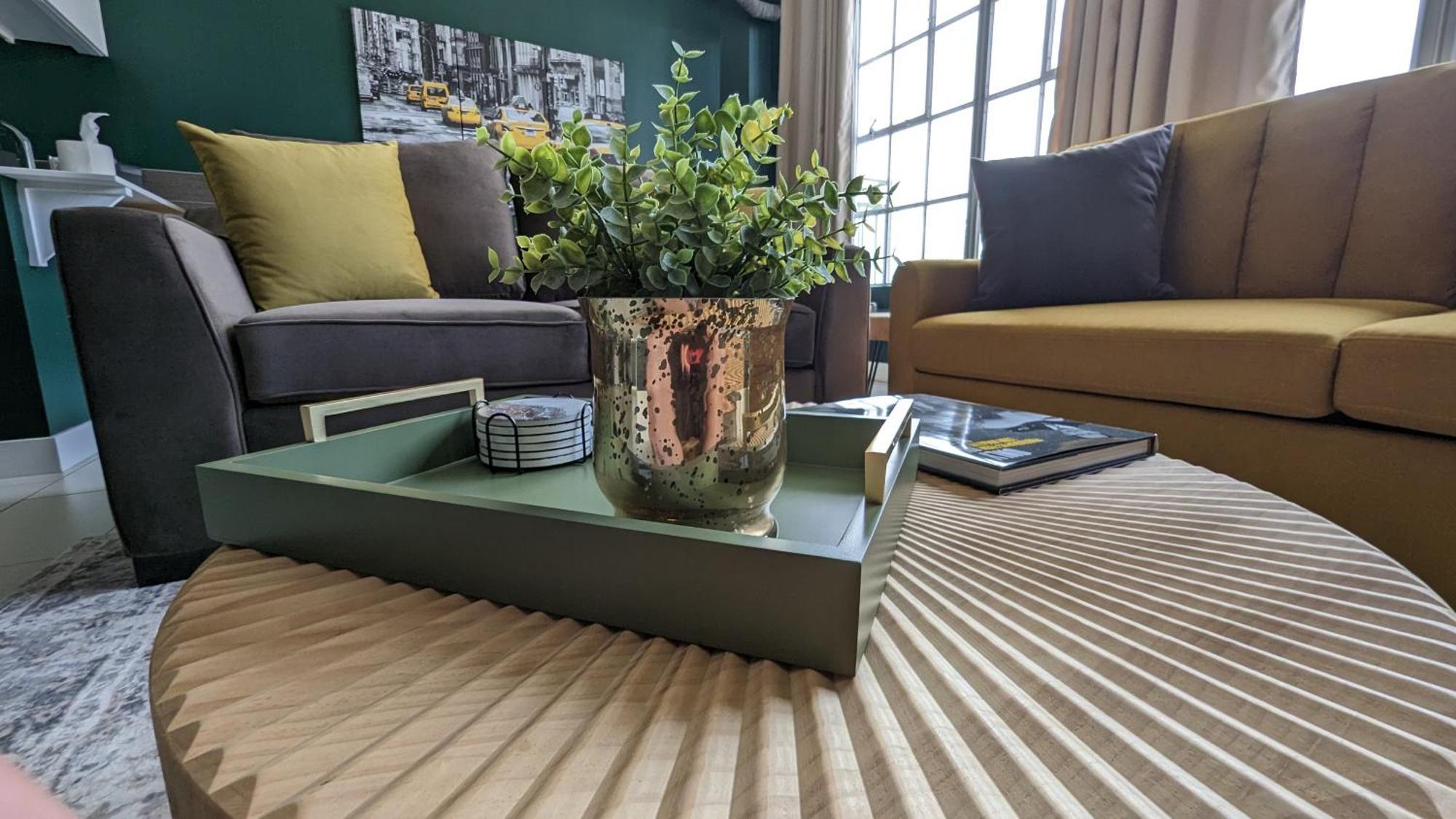 Nyc Styled Loft In Dtla, Sleeps 4 With Free Parking! *