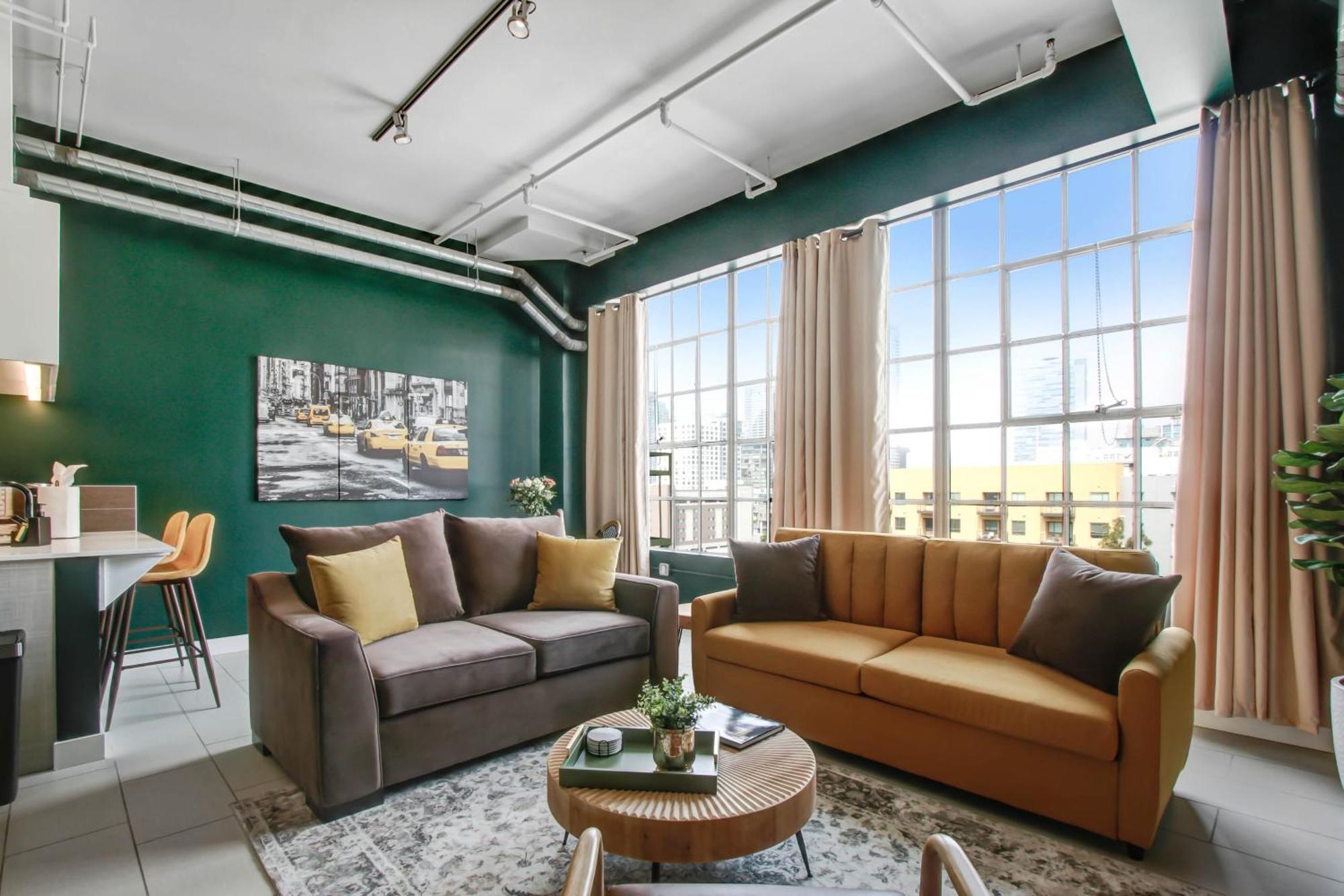 Nyc Styled Loft In Dtla, Sleeps 4 With Free Parking! Apartment