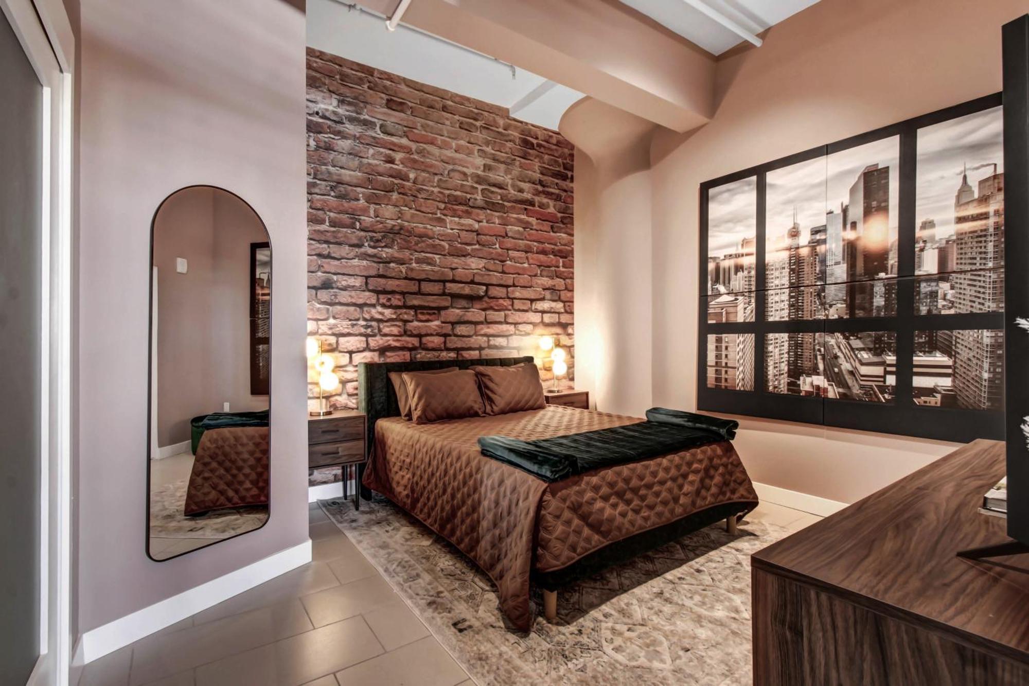 Nyc Styled Loft In Dtla, Sleeps 4 With Free Parking! *