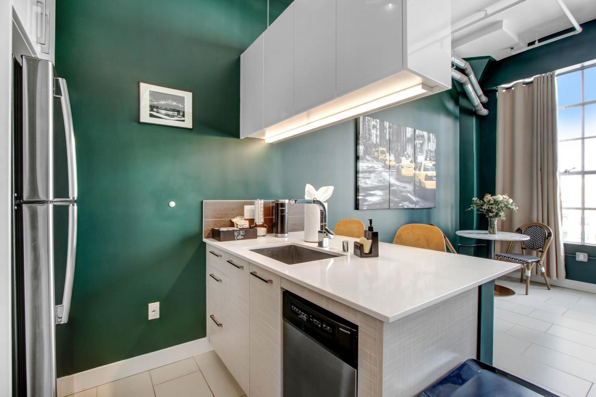 Nyc Styled Loft In Dtla, Sleeps 4 With Free Parking! Apartment Los Angeles