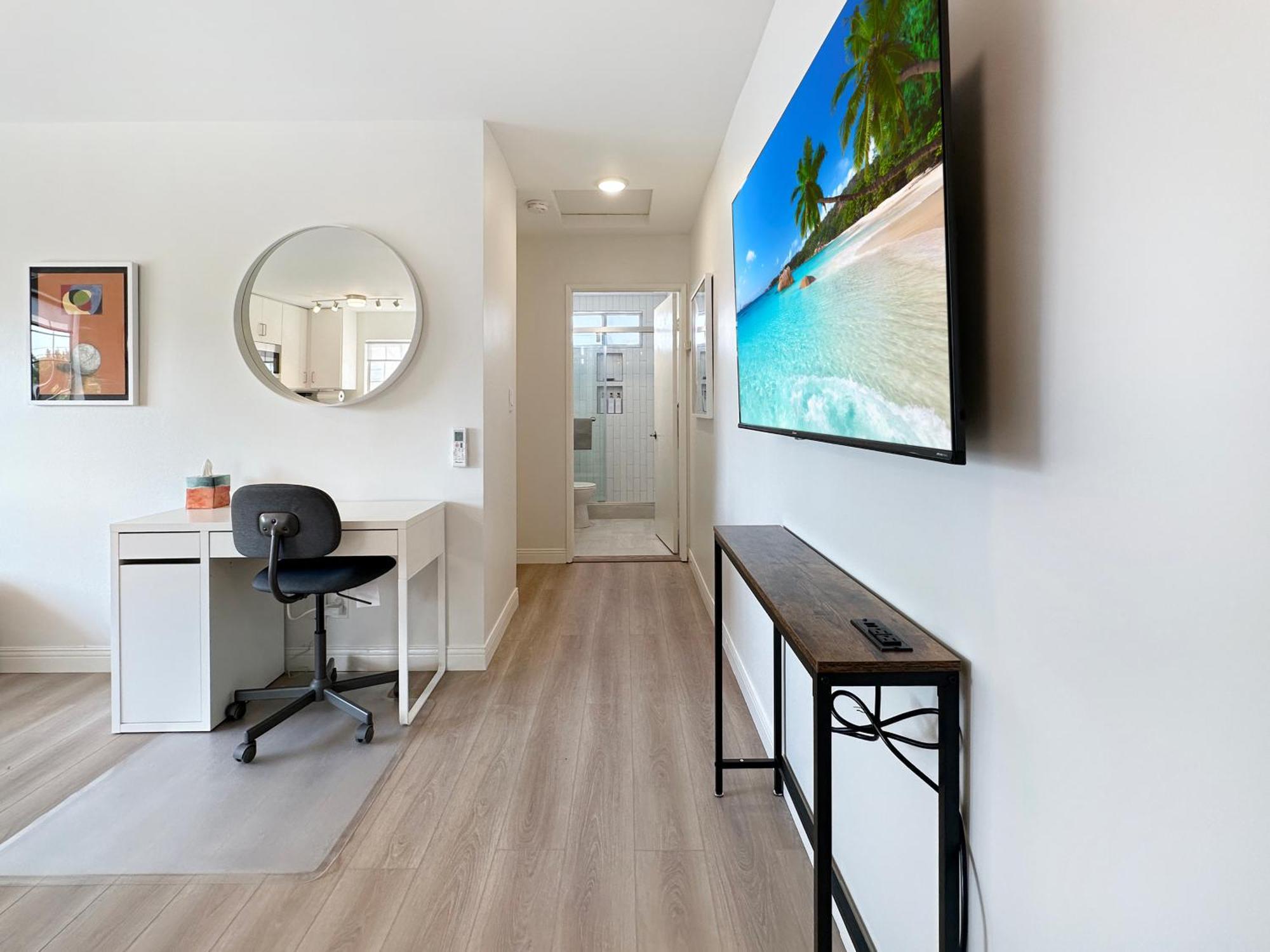 Digital Nomads Haven Fast Wi-fi And Comfortable