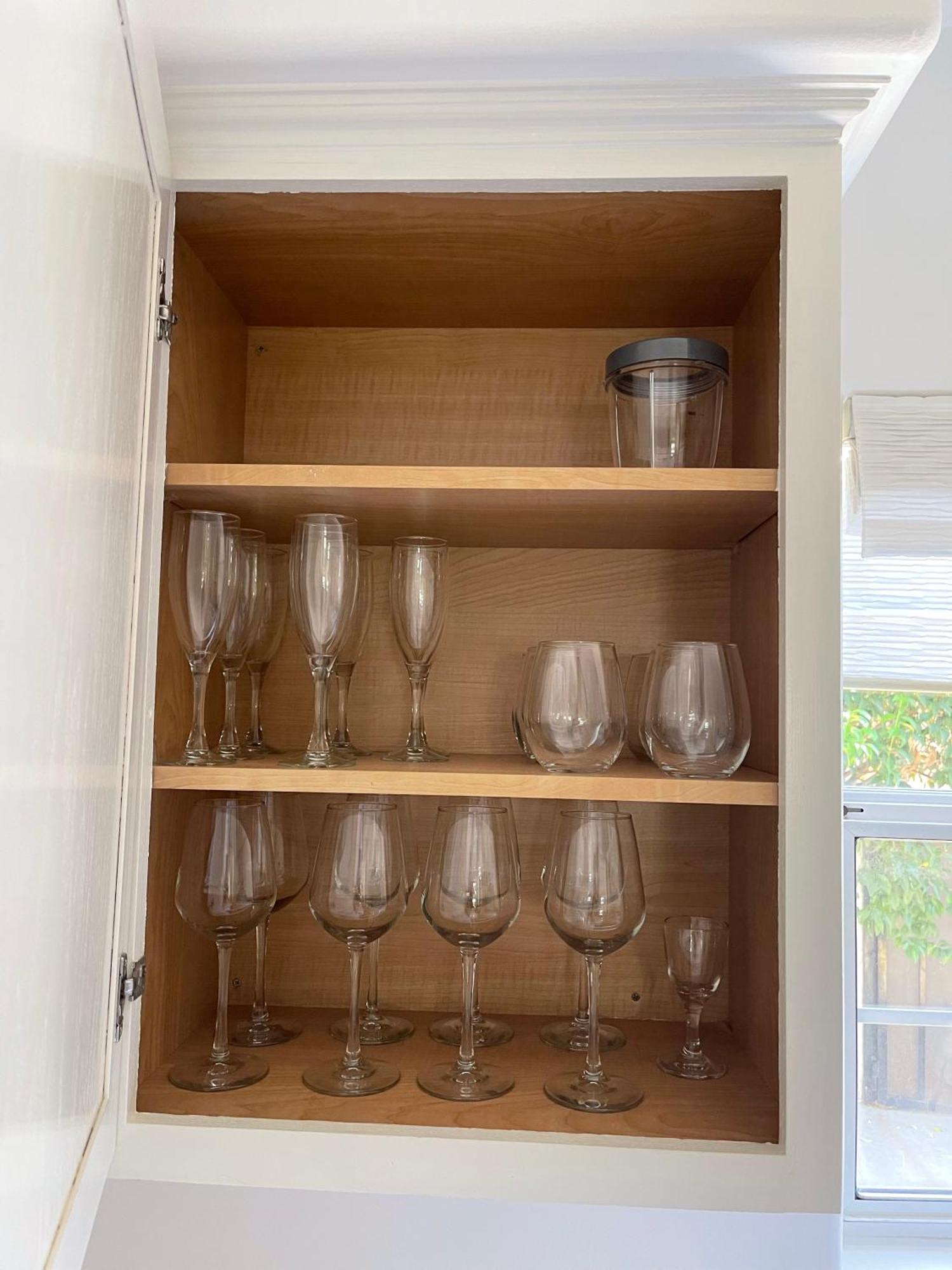 Homestay Charming Bright Traditional In Sherman Oaks *