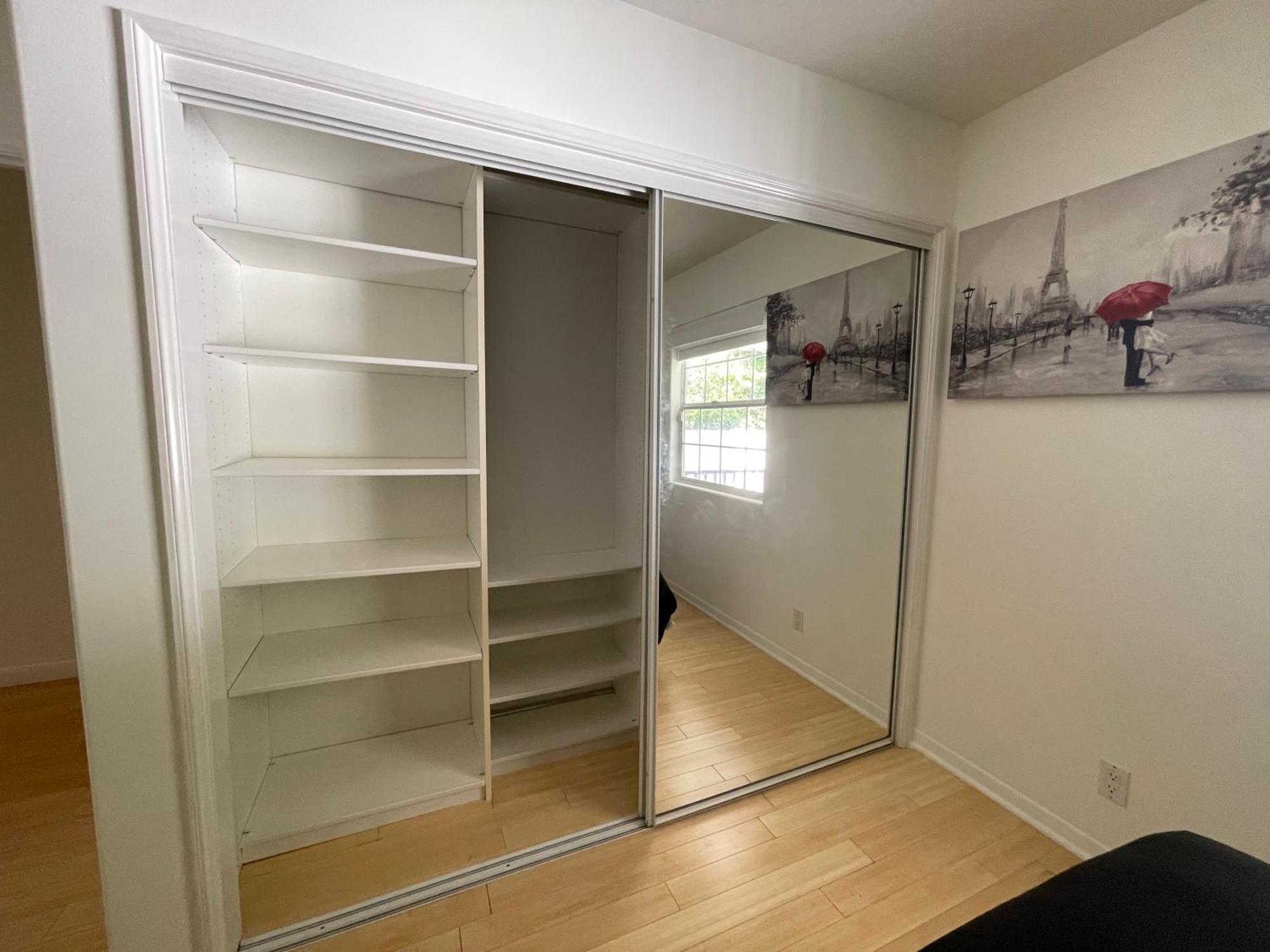 Charming Bright Traditional In Sherman Oaks *