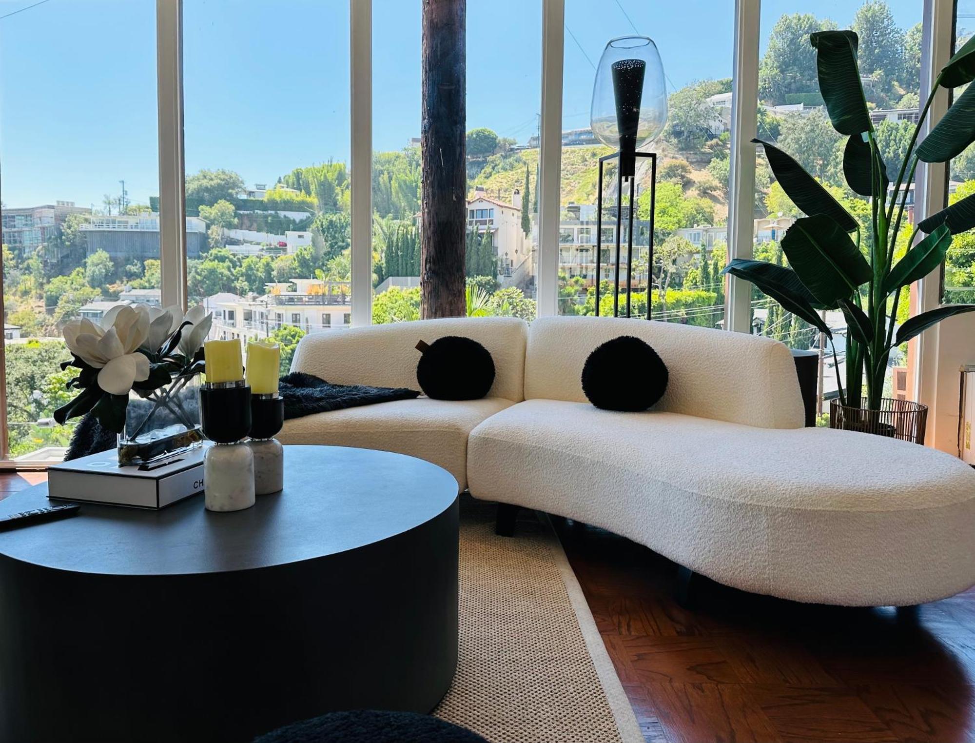 Holiday home Urban Oasis: Stylish Mid-century In Weho Los Angeles