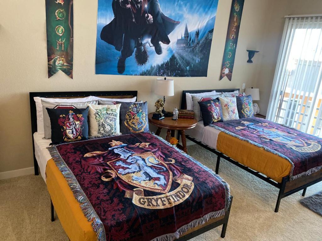 Mario, Harry Potter, & Not Themed Loft Universal 10min Loft Apartment Los Angeles