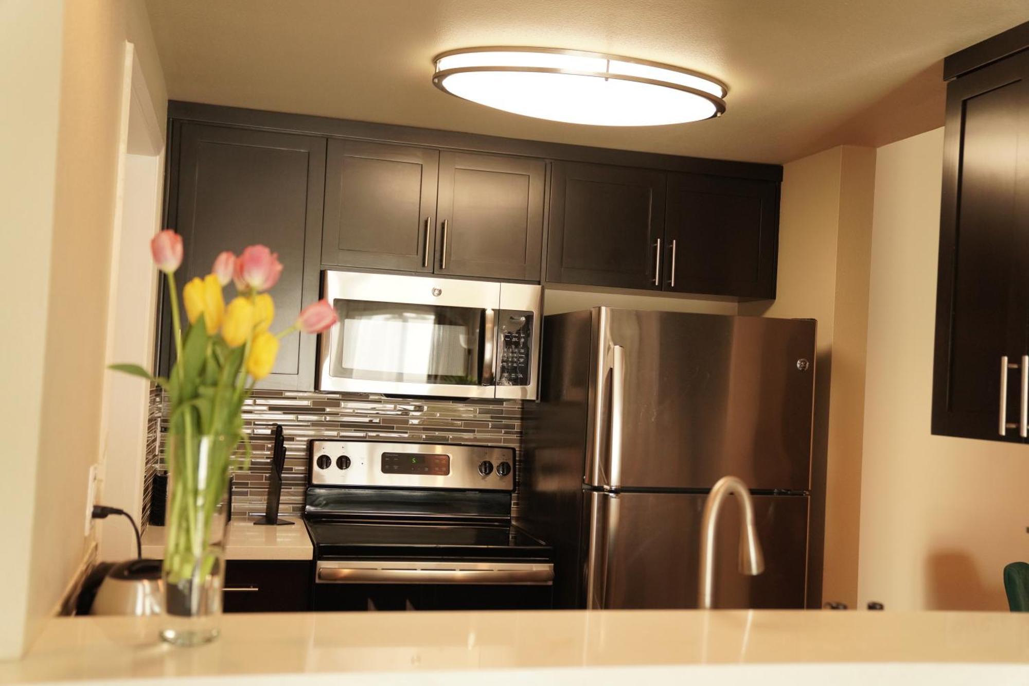 Lux Oasis In West Hollywood, Free Parking & Swimming Pool Apartment Los Angeles
