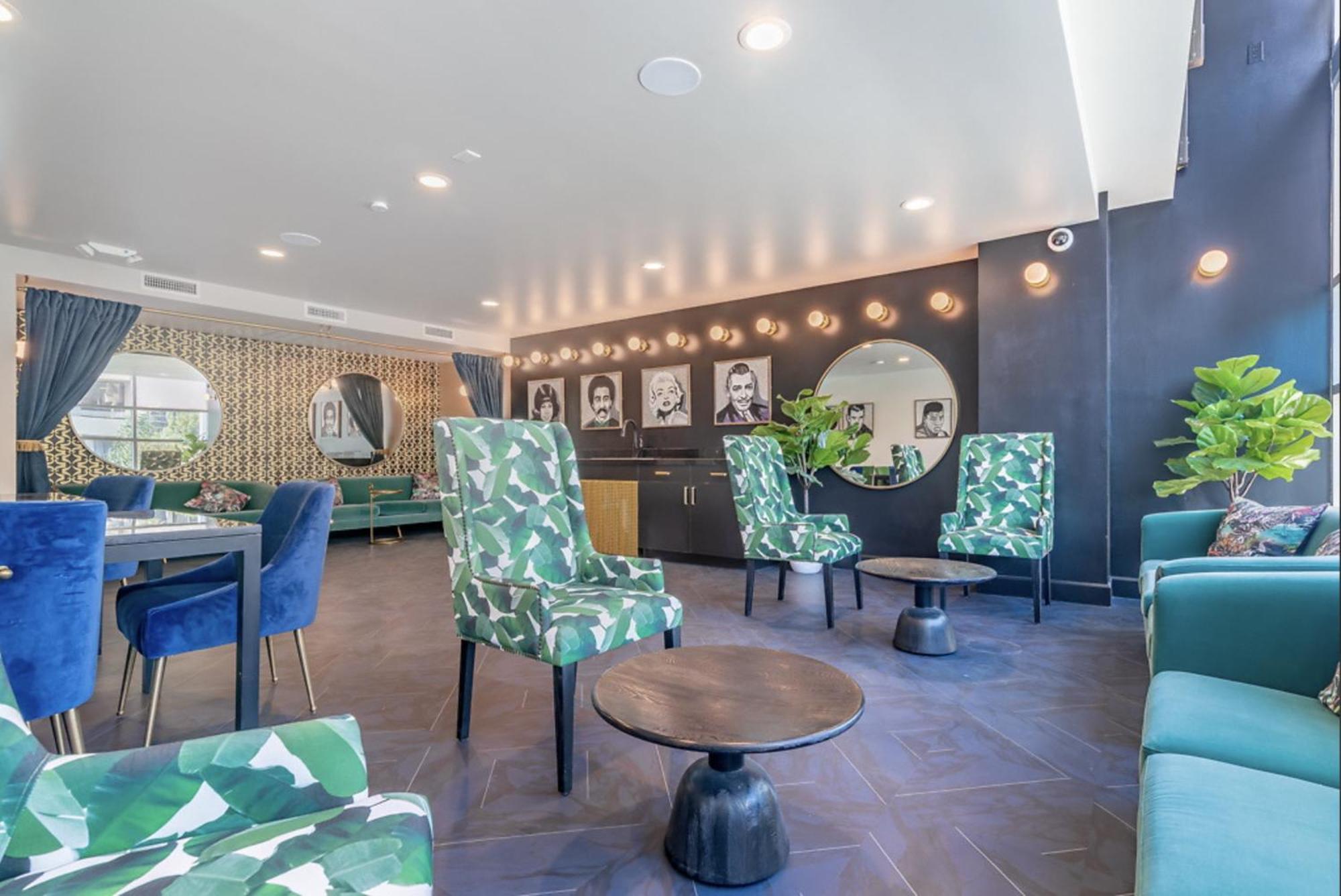 Lux Oasis In West Hollywood, Free Parking & Swimming Pool *