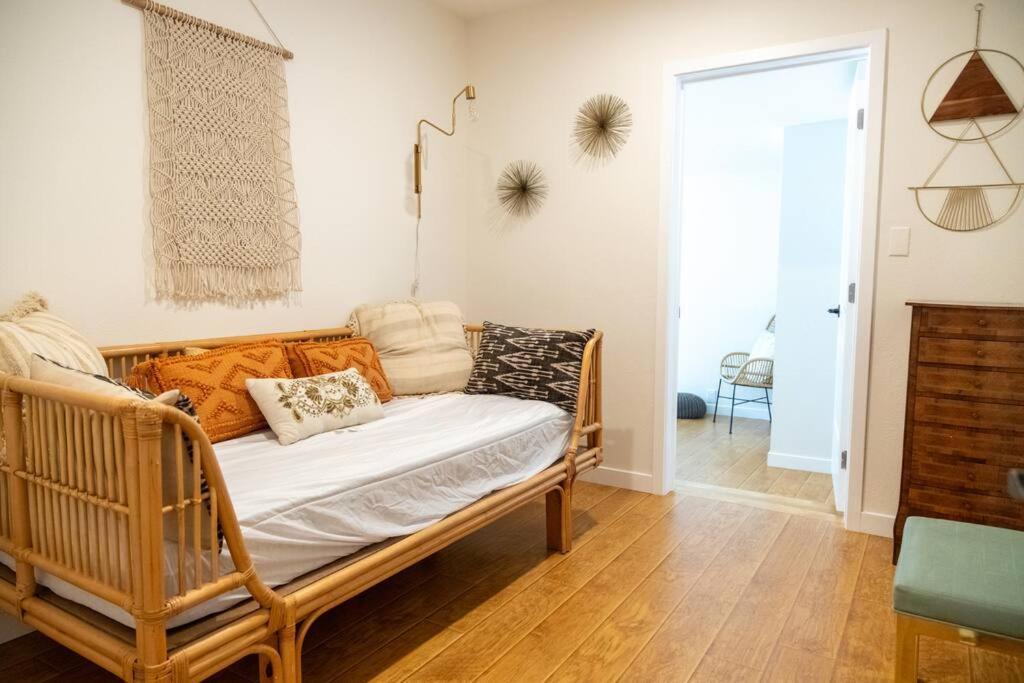 La - Newly Designed 4br With Pool & By Topanga Villa Los Angeles