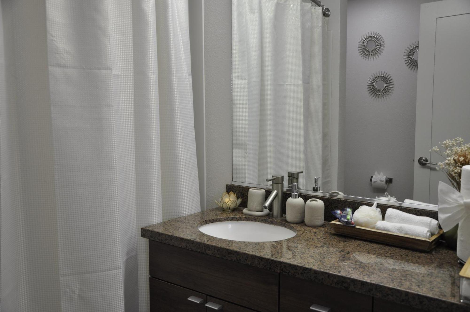 Exclusive In Mdr-venice With Pool, Gym & Hottub Los Angeles