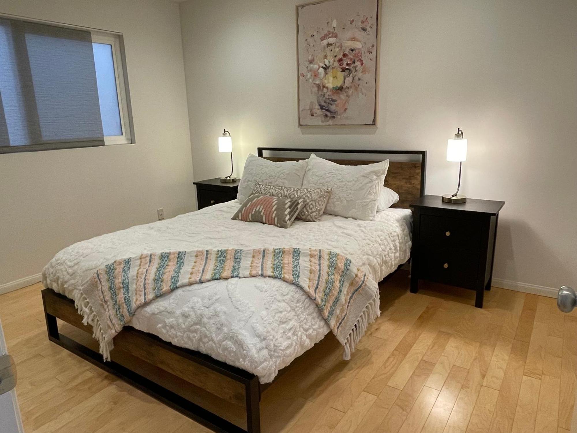 Mod2bd2ba Showstoprviews. Bbq. Garage. *