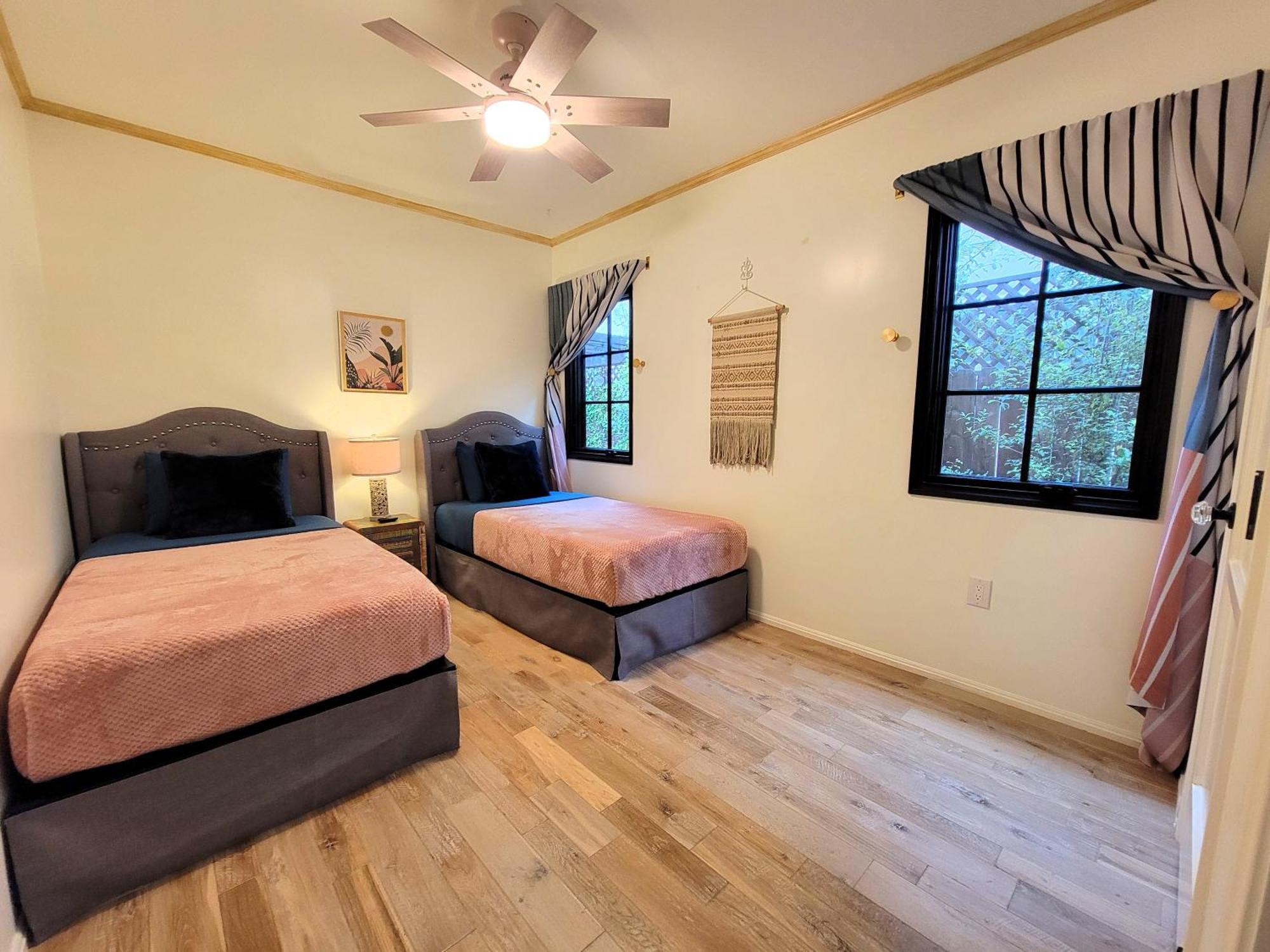 Casa de férias Encanto! Enchanted 3 Bedroom Private Near Lacma Los Angeles