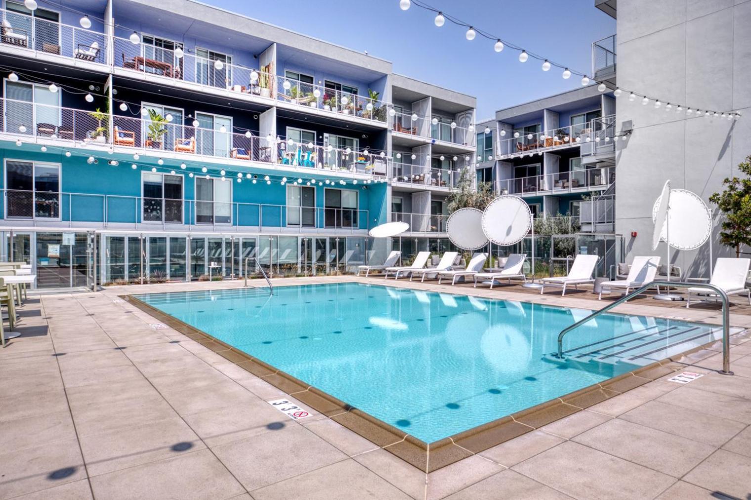 W Hollywood 1br W Bbq Pool Gym Wd Nr Tj Lax-479