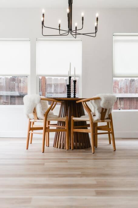 Stylish 4-bedroom In Culver Art District Villa *