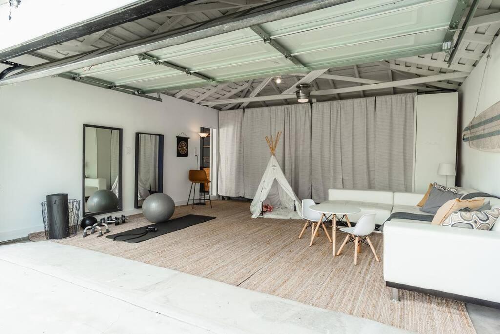 Villa Stylish 4-bedroom In Culver Art District Los Angeles