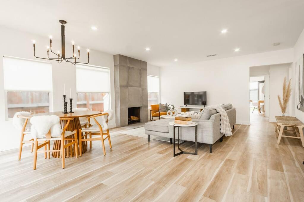 Stylish 4-bedroom In Culver Art District Villa *