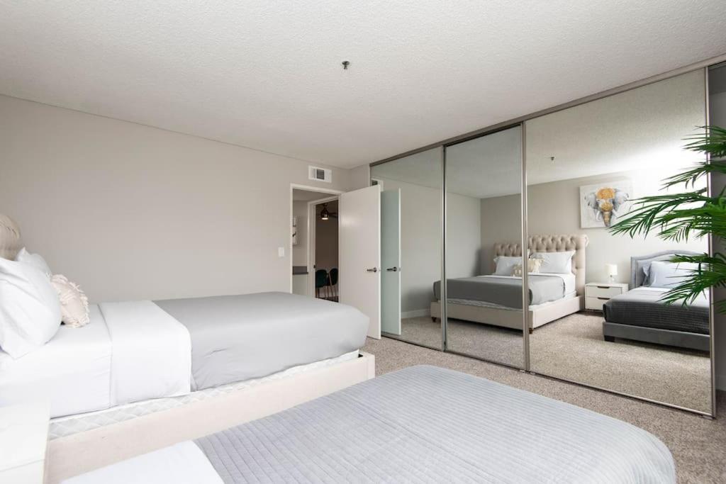 Apartment Hollywood 2bed W Rooftop Pool & Panoramic View