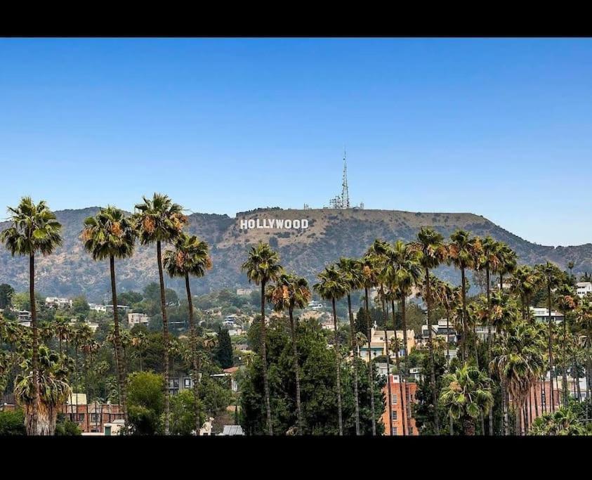 Hollywood 2bed W Rooftop Pool & Panoramic View