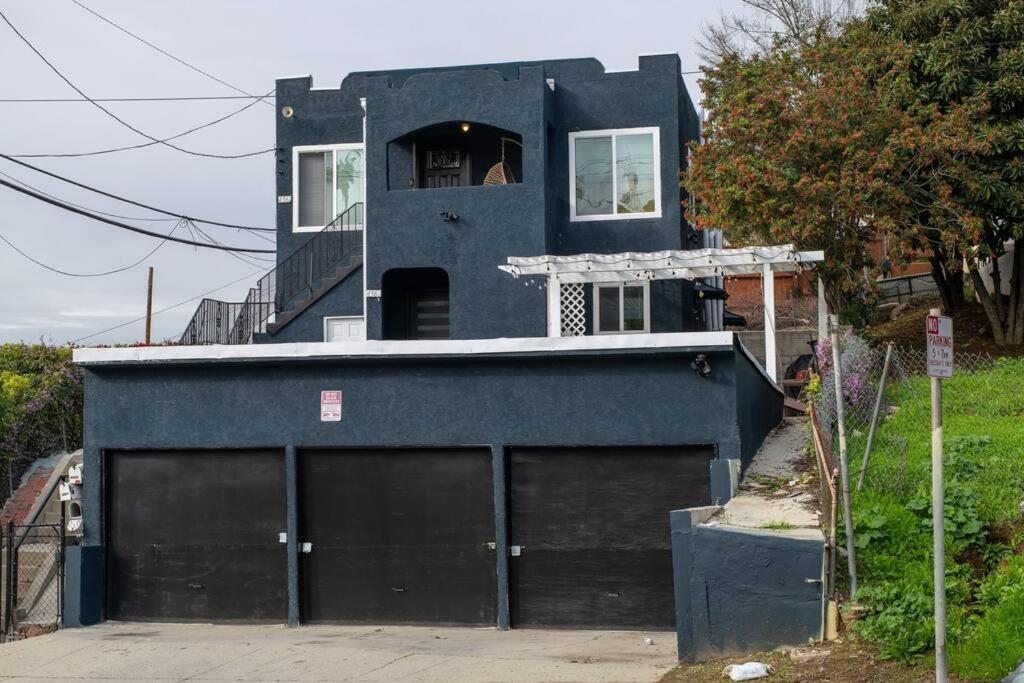 Apartment Lovely 3bedroom With Free Parking On Premise Los Angeles