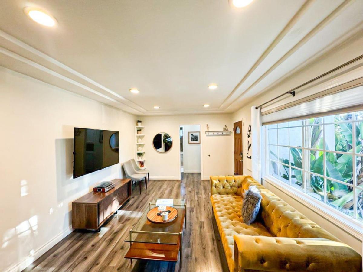 Holiday home Modern 2-bedroom In Heart Of The City *