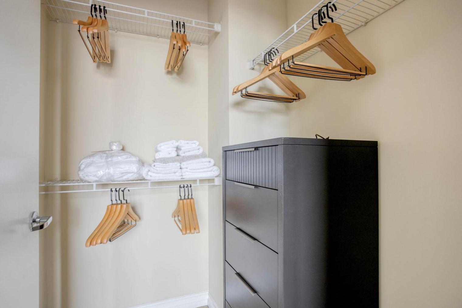Koreatown 1br W Gym Near Dining Wilshire Blvd Lax-1177 Los Angeles