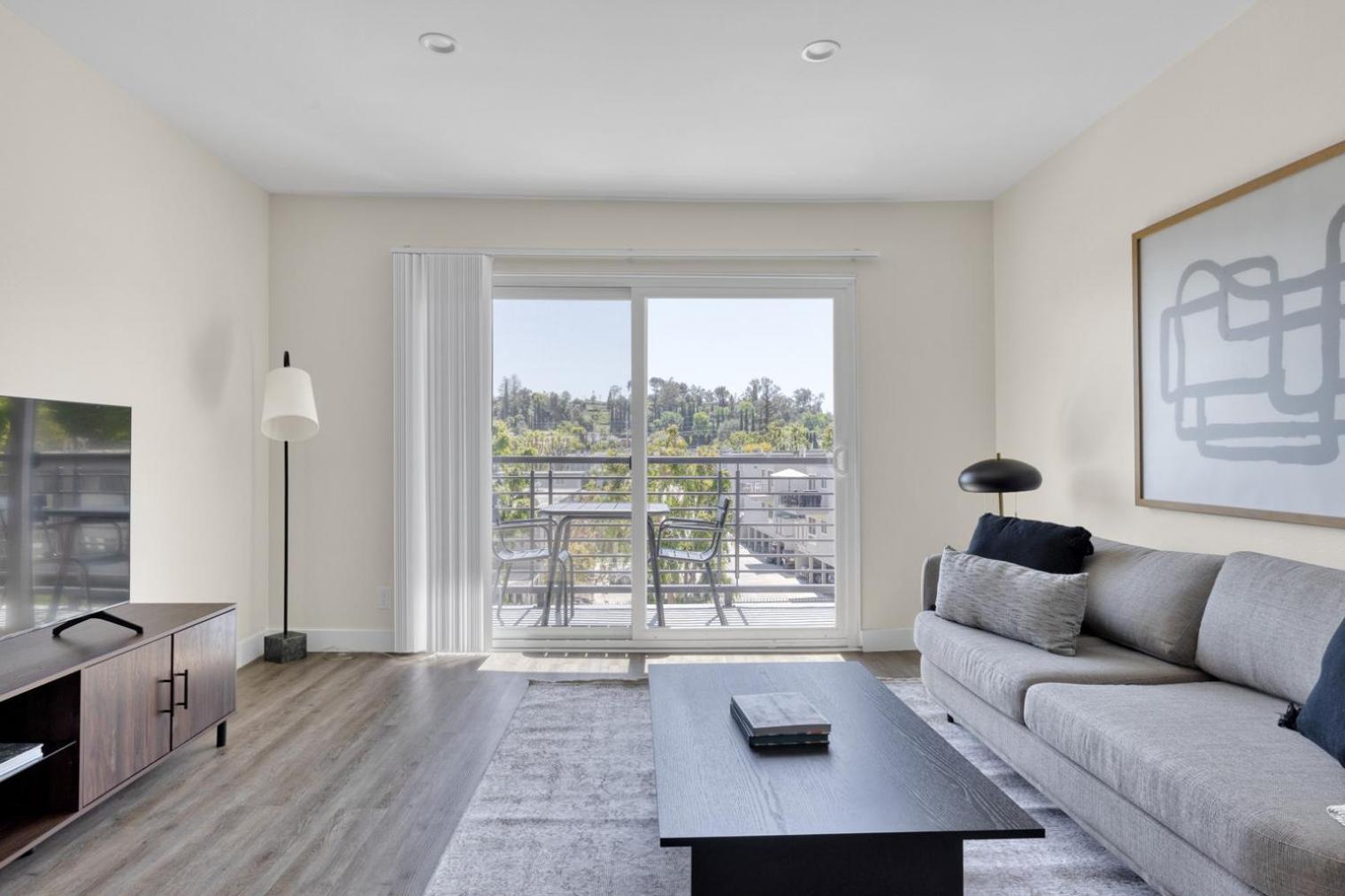Woodland Hills 2br W Pool Gym Nr Warner Center Lax-698 Apartment *
