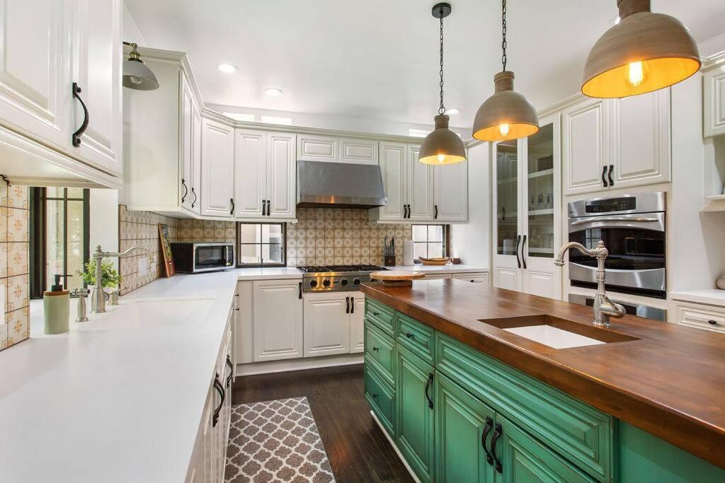 ৎ୭ Beverly Glen Cozy Hideaway ৎ୭ Holiday home