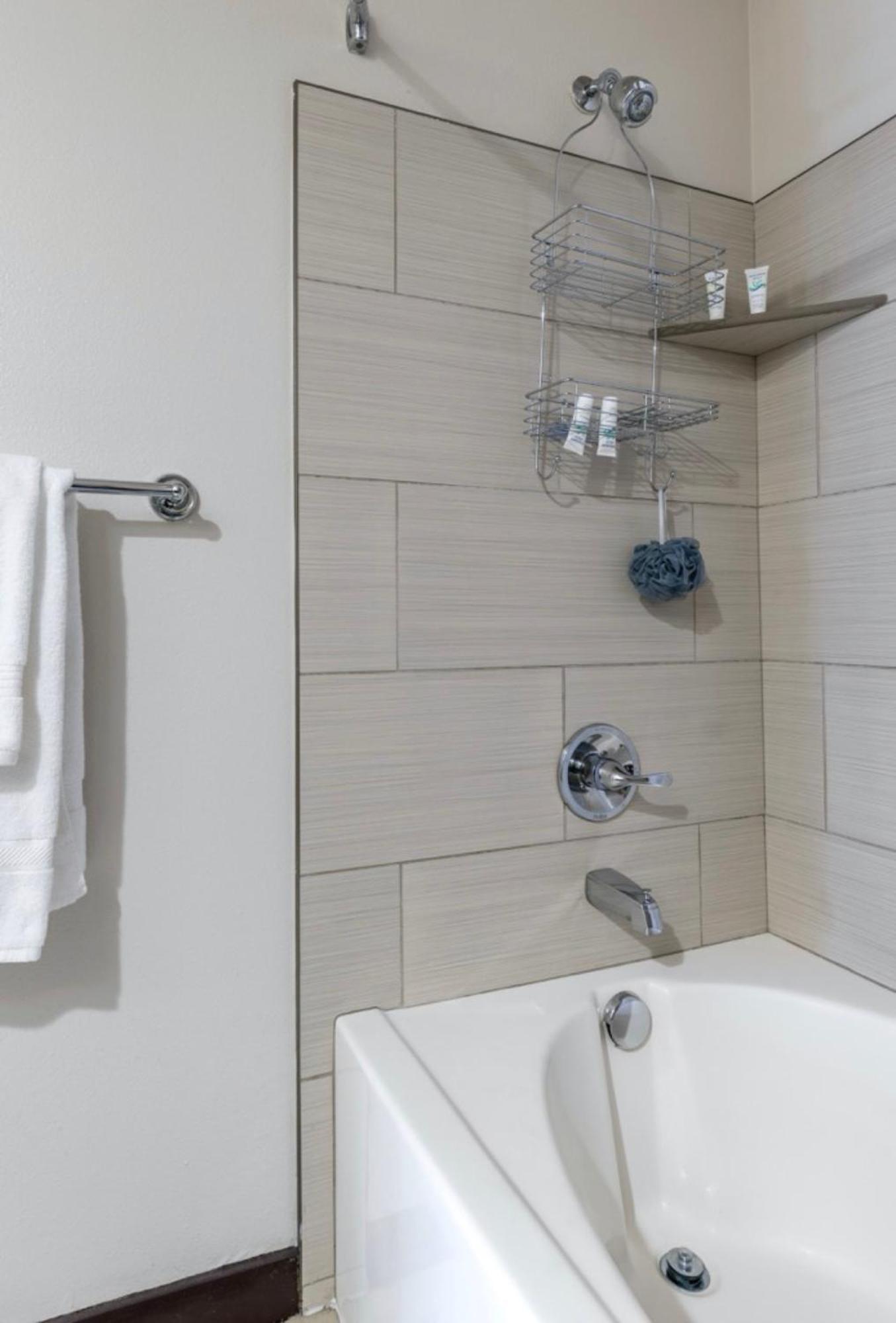 New Weho Luxurious D Apartment *