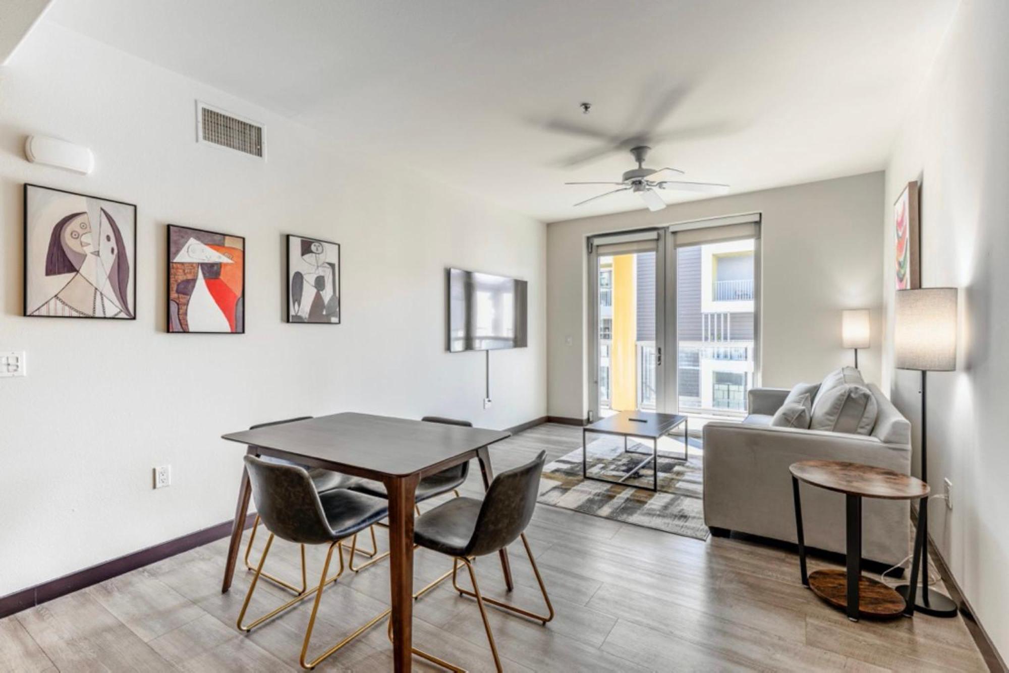 Apartment New Weho Luxurious D
