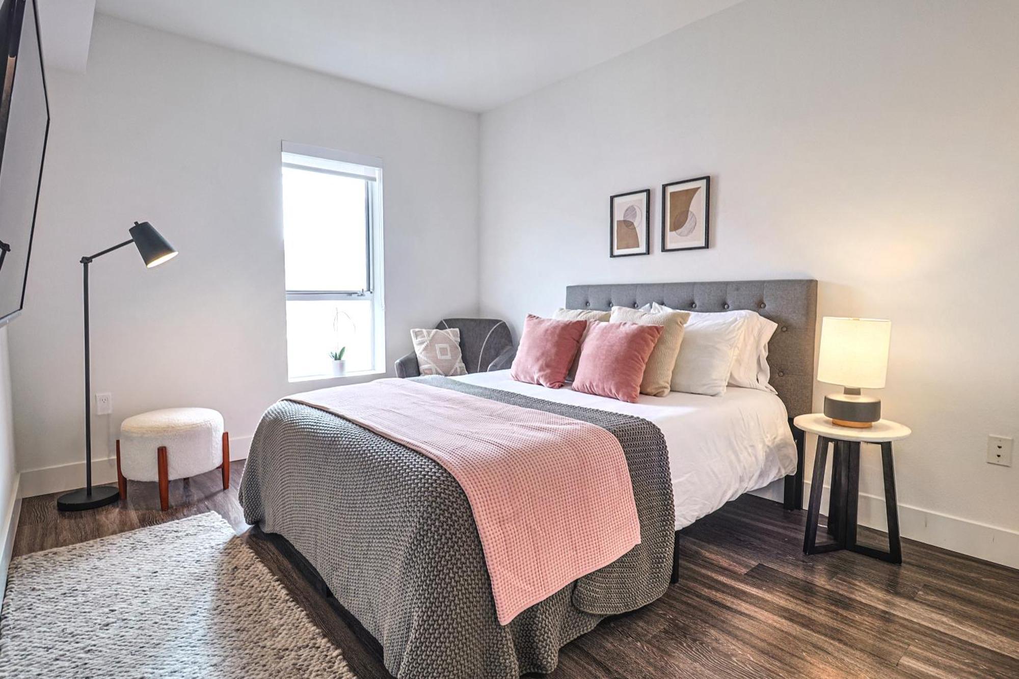Apartment Modern 2bd & 2bth Santa Monica 5 Min To The Pier Los Angeles