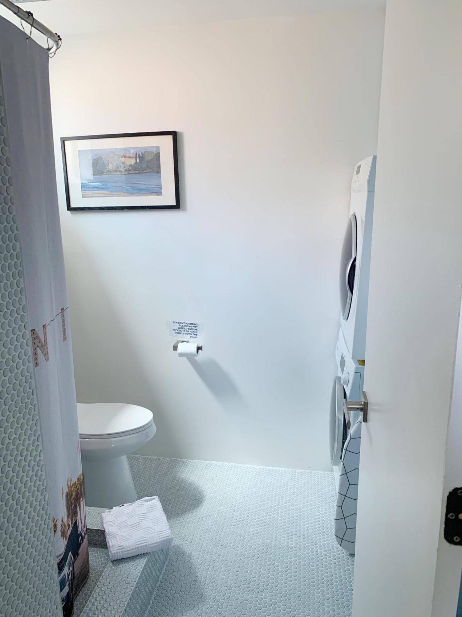 Artspace Venice Studio With Patio *