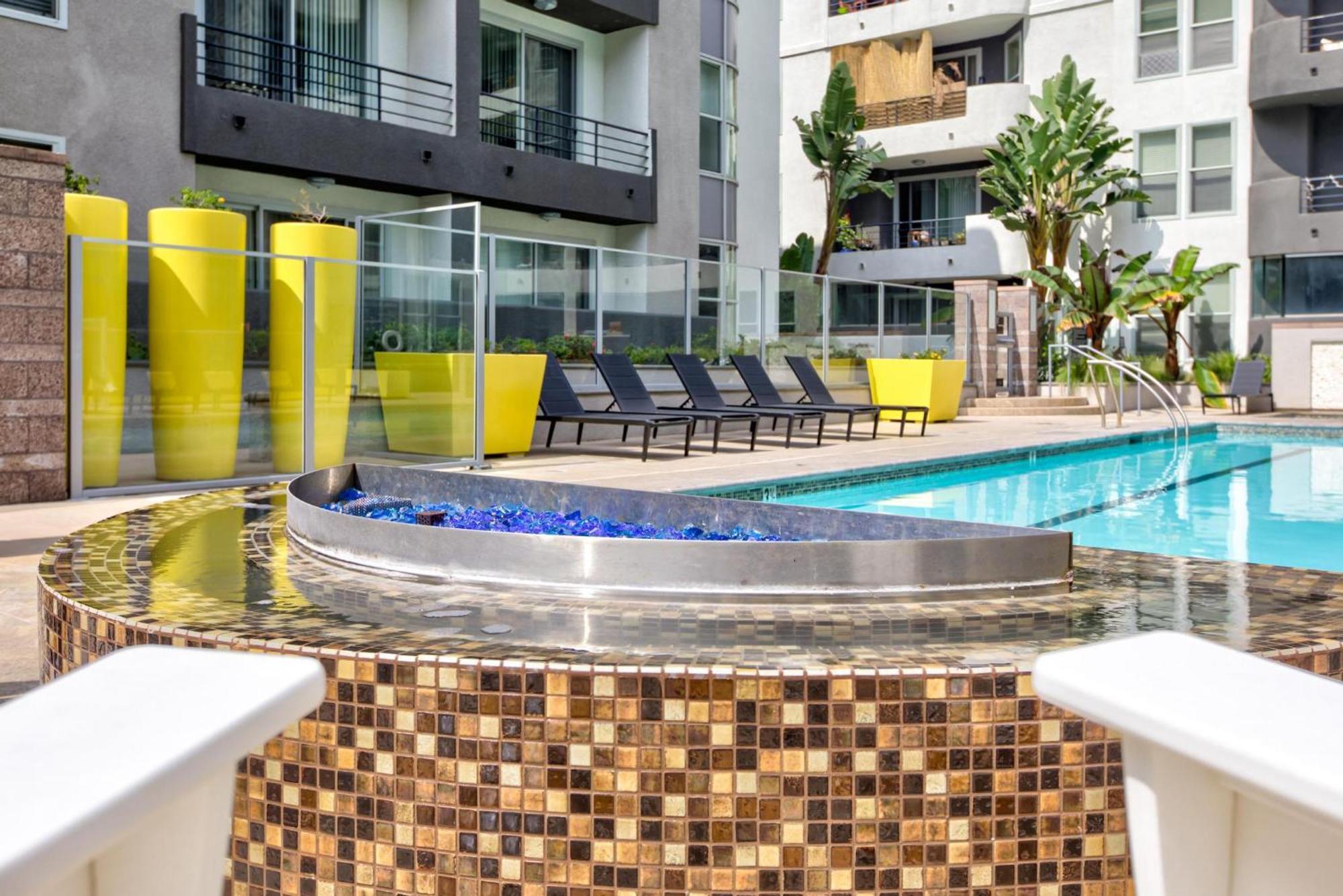 Marina Del Rey Free Parking, Wi-fi, Gym, Pool & Hot Tub * Los Angeles