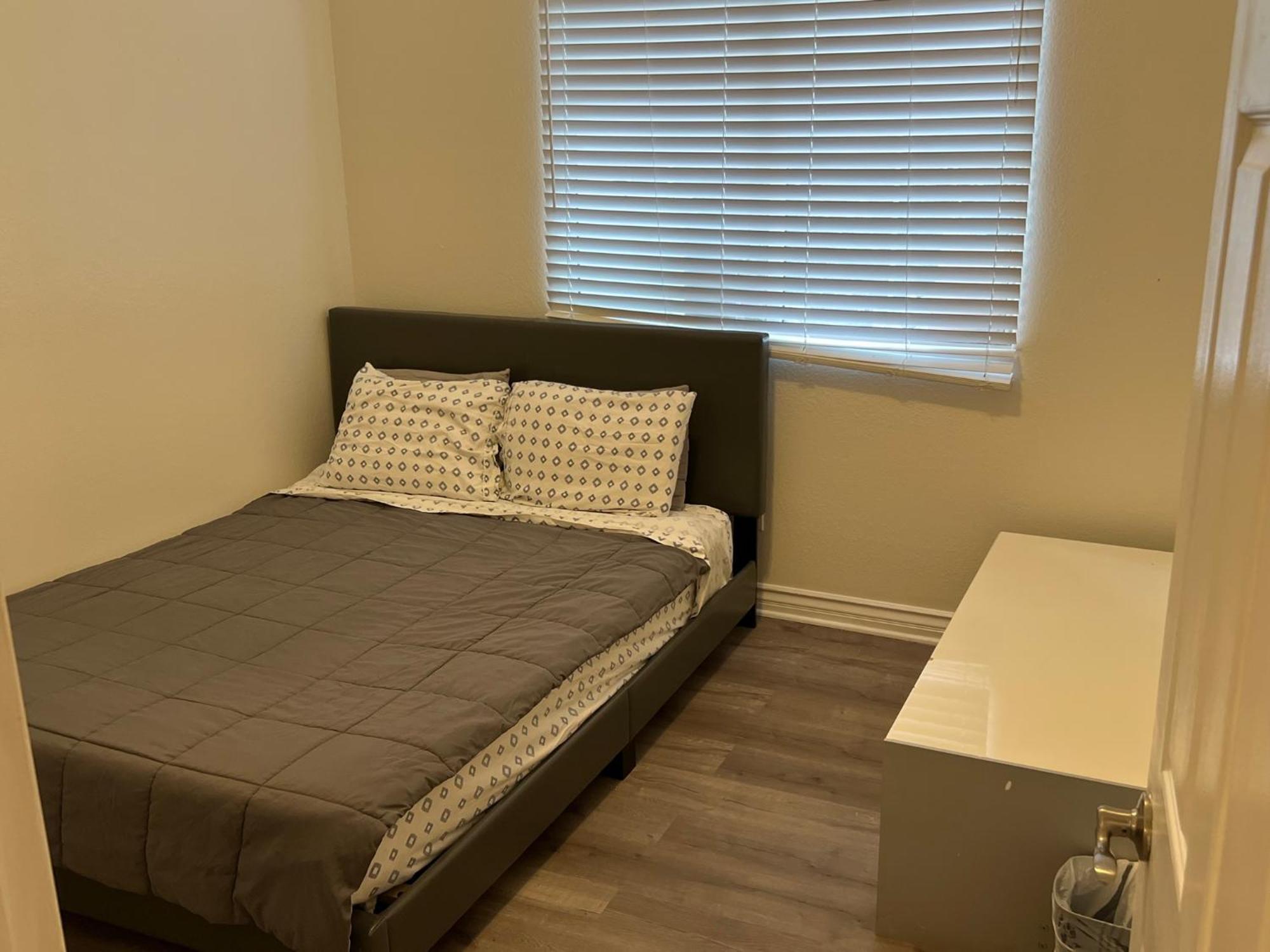 Holiday home 2bedroom & 1bath Near Universal & Hollywood