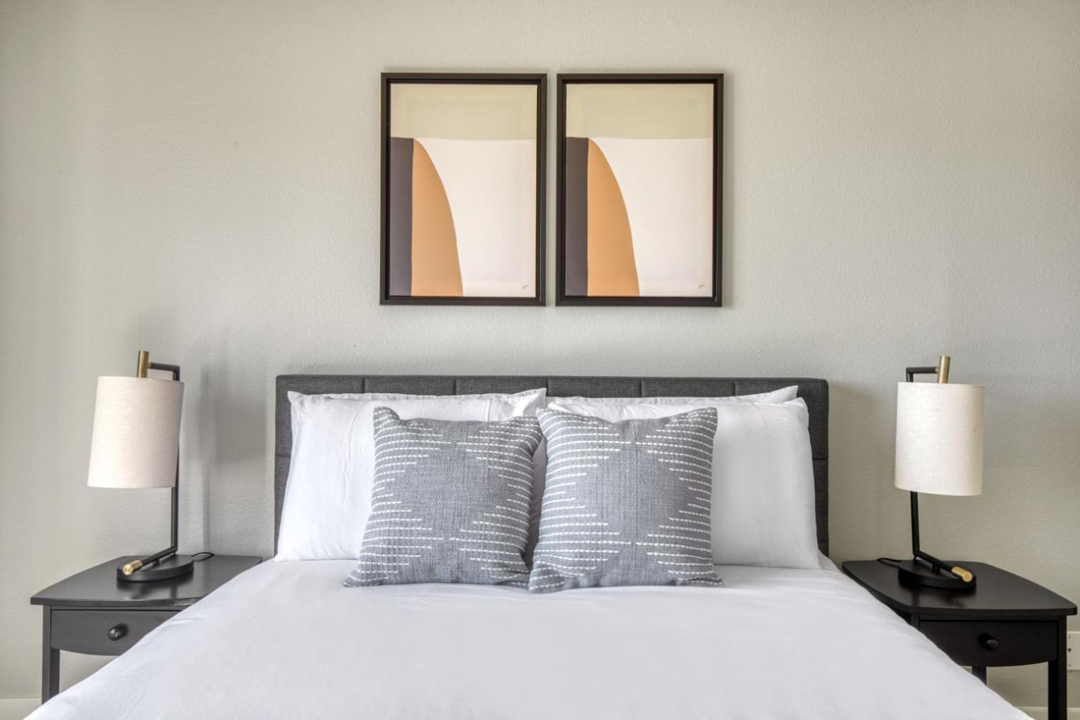 Apartment N Hollywood 2br W Gym Pool Nr Tj Shops Lax-633 *