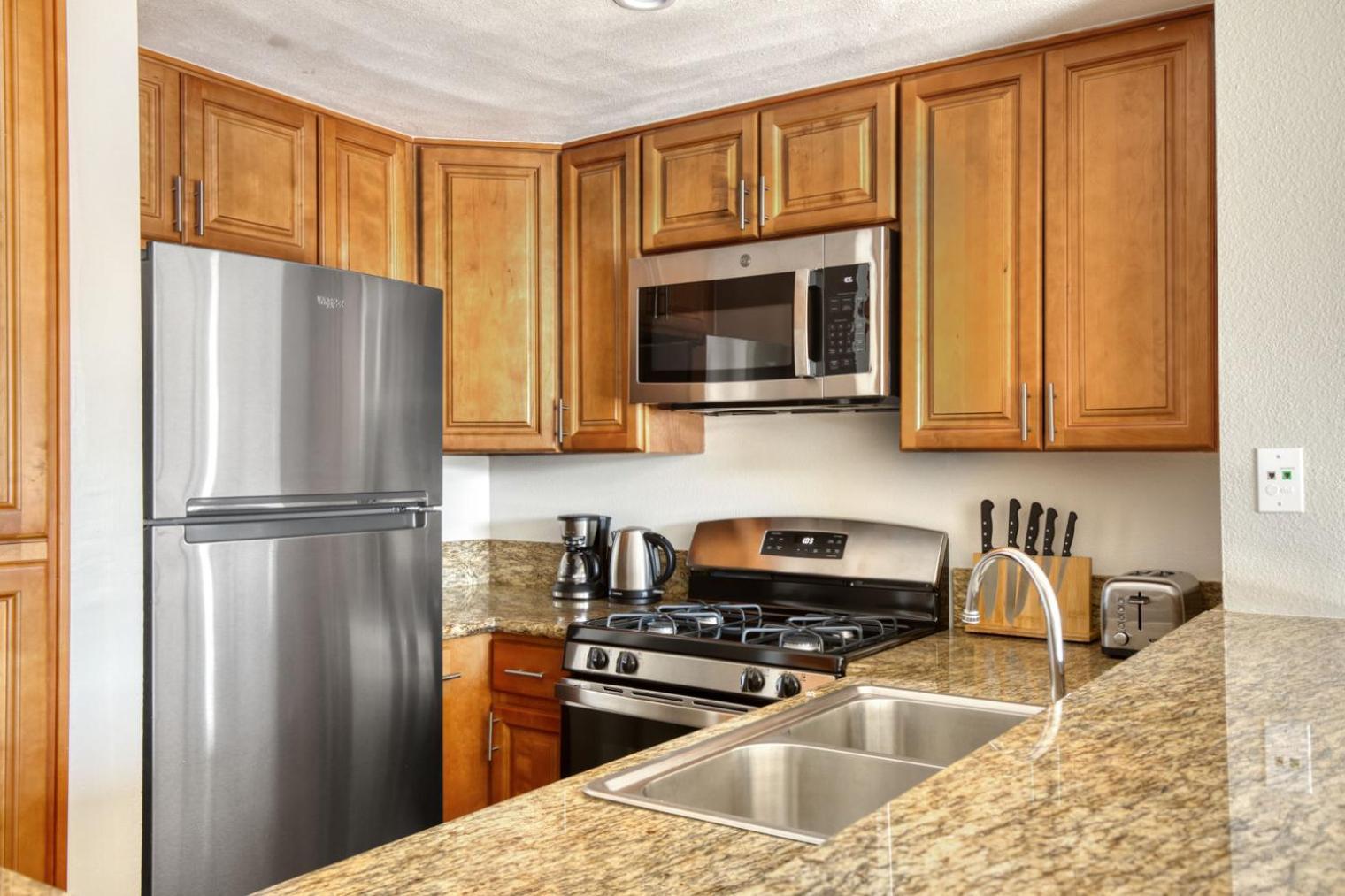 Apartment N Hollywood 2br W Gym Pool Nr Tj Shops Lax-633 *