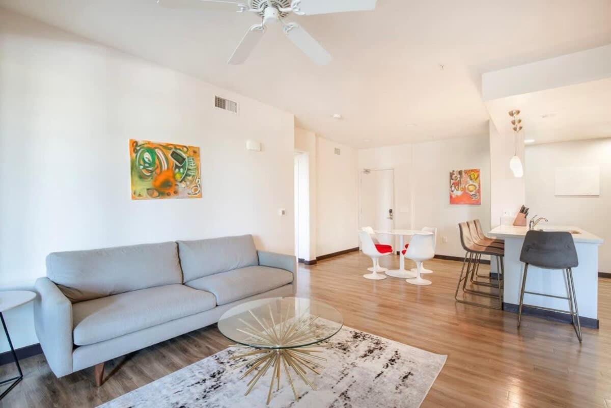 Apartment 2br Modern Luxury Weho Los Angeles