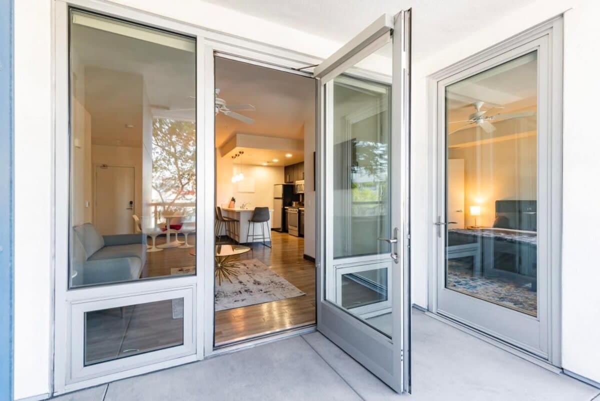 2br Modern Luxury Weho Los Angeles