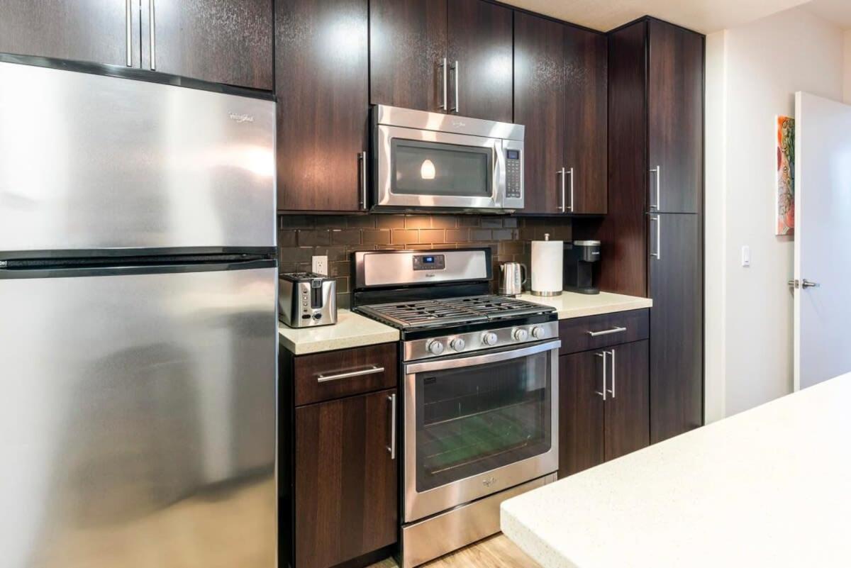 2br Modern Luxury Weho Los Angeles