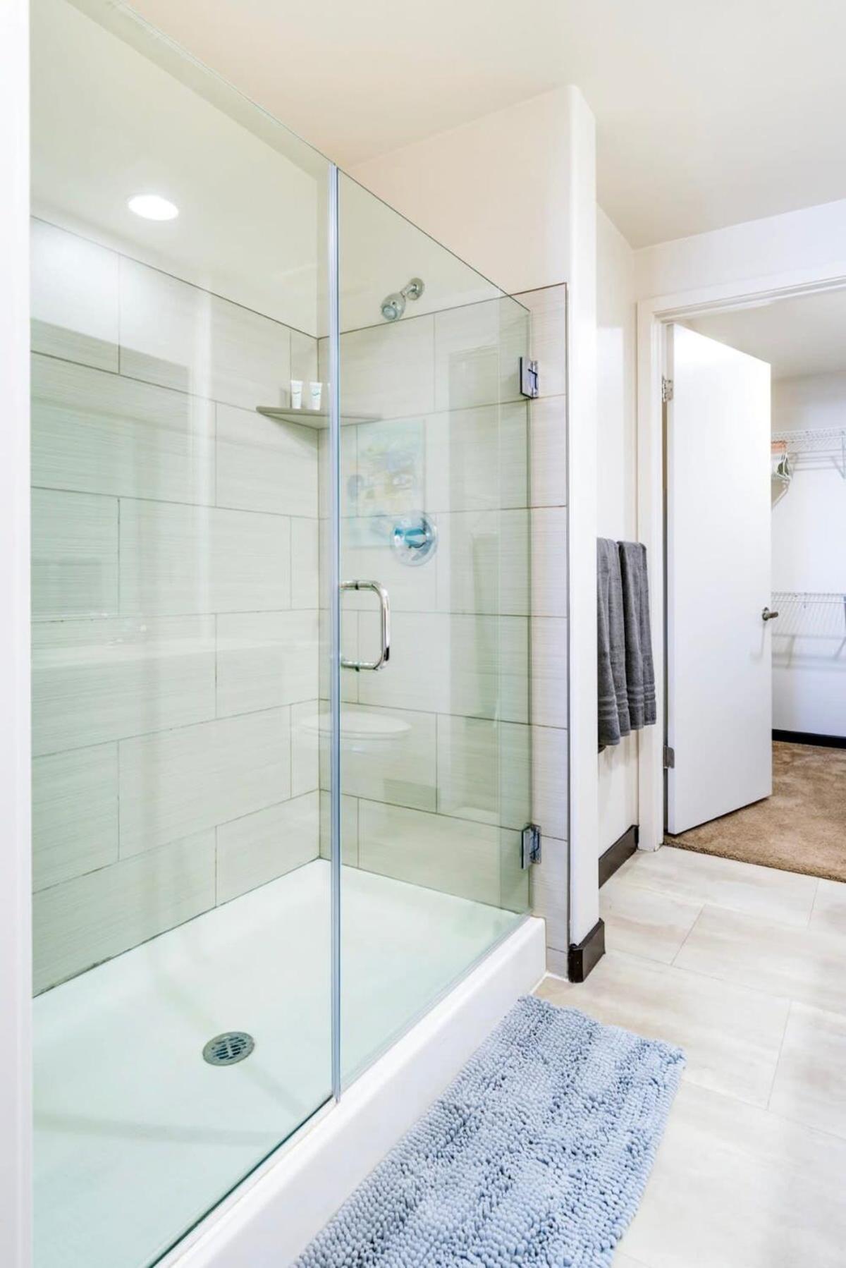 2br Modern Luxury Weho *