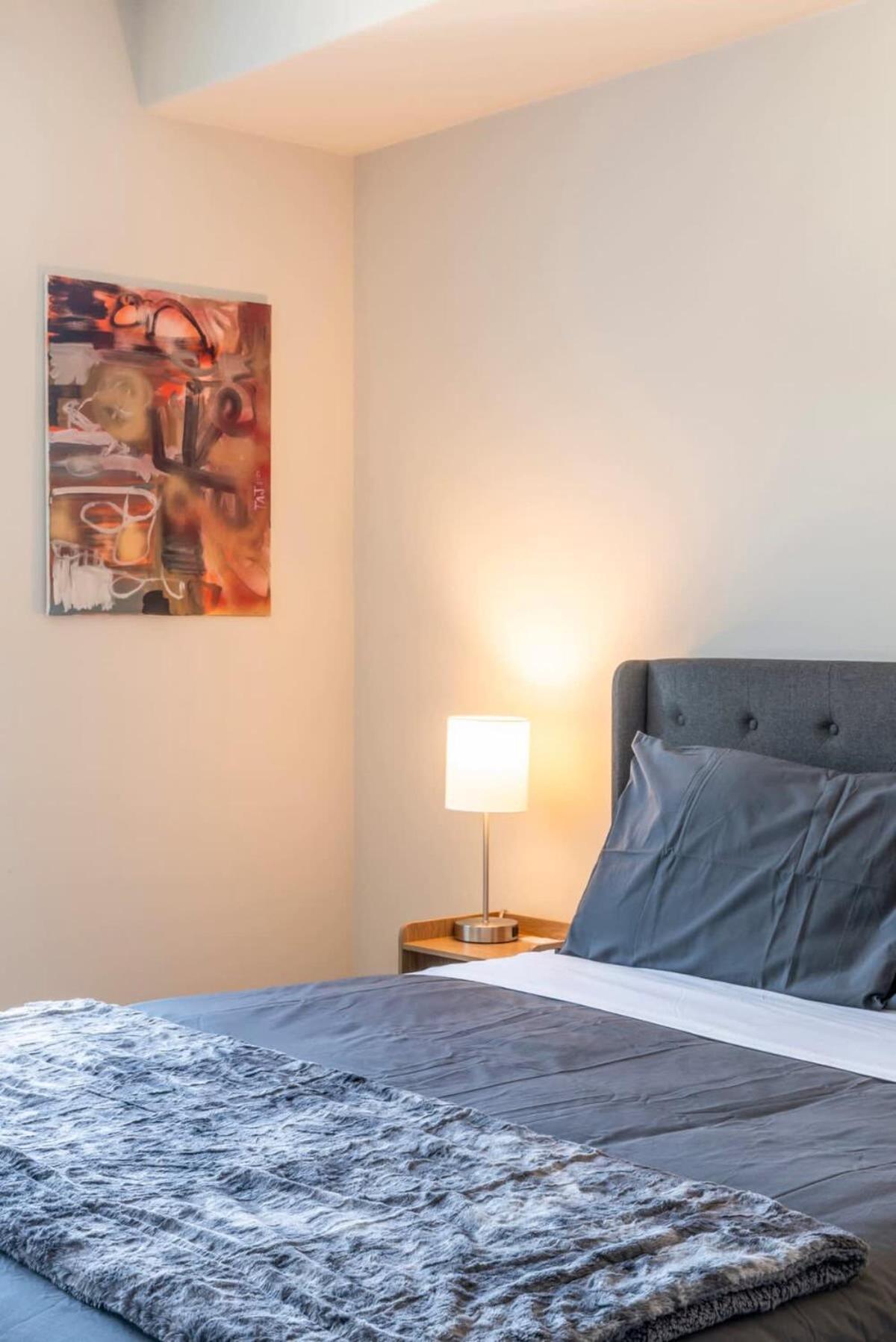 2br Modern Luxury Weho Los Angeles