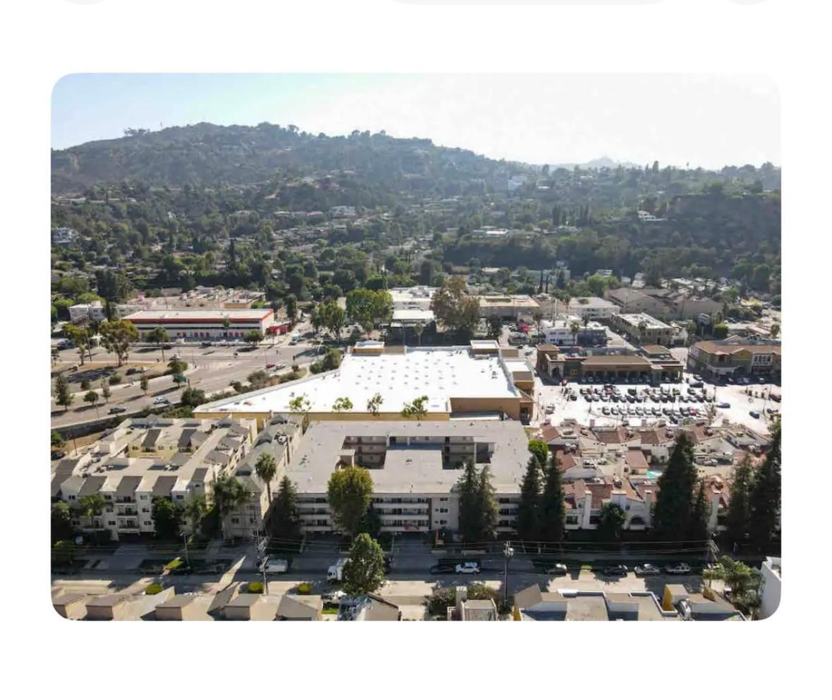 Entire * Los Angeles