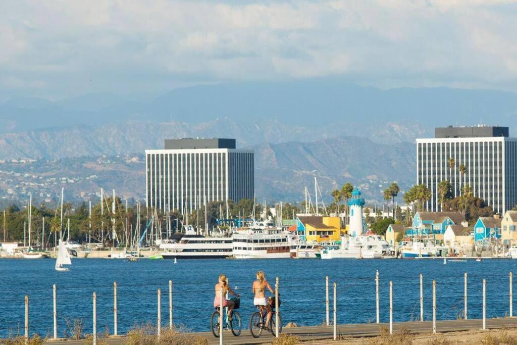 Luxury Apartstudio Marina Del Rey Pool, Gym, Parking, Jacuzzi, Bbq