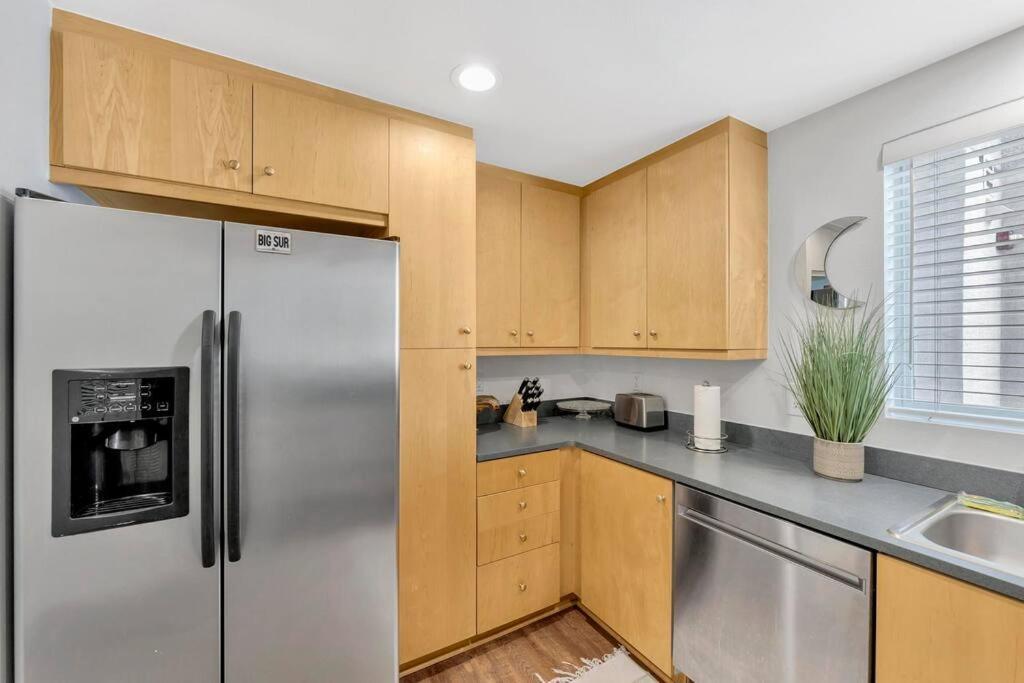 8 Marina Penthouse Water Front Apartment Los Angeles