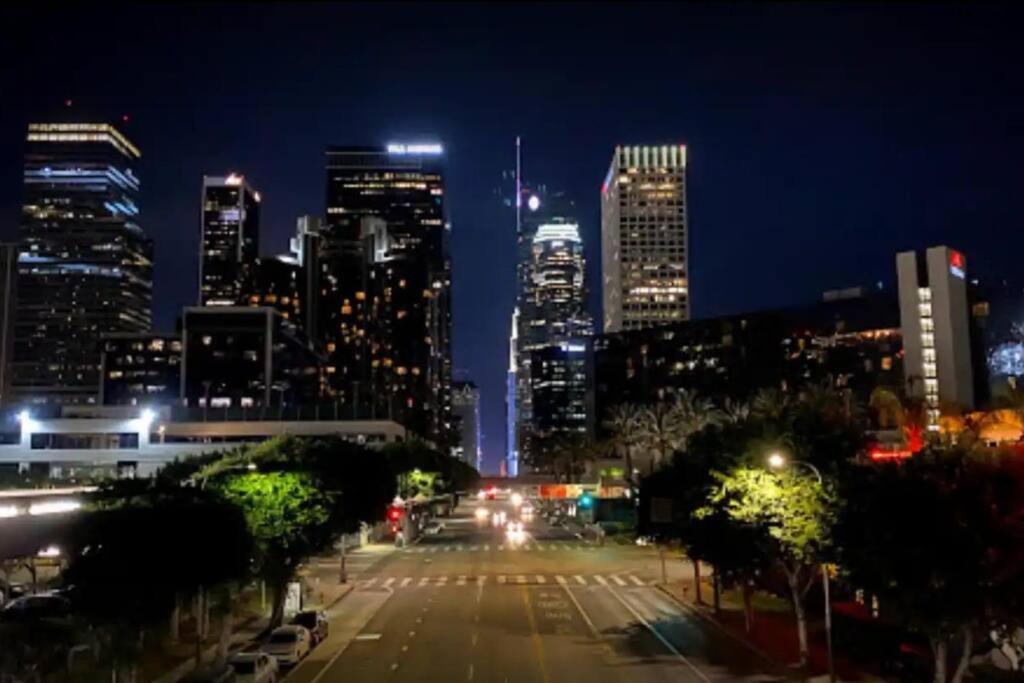 Apartment Downtown La - Mamba - Free Indoor Parking! Los Angeles